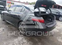 2018 Alfa Romeo Giulia photo
