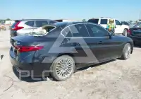 2018 Alfa Romeo Giulia фото
