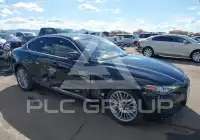 2018 Alfa Romeo Giulia фото