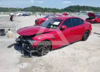 2018 Alfa Romeo Giulia фото
