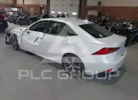 2018 Lexus IS300 фото