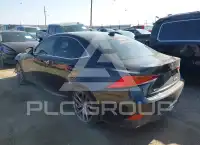 2018 Lexus IS300 фото