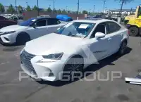 2018 Lexus IS300 фото