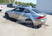 2018 Lexus IS300 фото