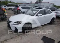 2018 Lexus IS300 фото