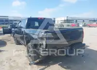 2018 RAM 1500 photo