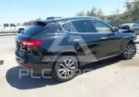 2018 Maserati LEVANTE фото