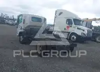 2018 Isuzu NPR photo