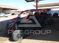 2018 Can-AM MAVERICK photo
