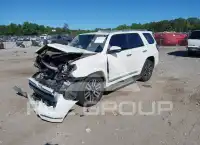 2018 Toyota 4 RUNNER photo