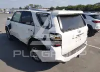 2018 Toyota 4 RUNNER photo