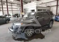 2018 Toyota 4 RUNNER photo