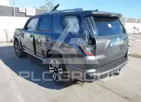 2018 Toyota 4 RUNNER photo