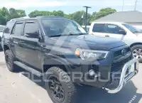 2018 Toyota 4 RUNNER фото
