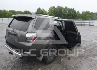 2018 Toyota 4 RUNNER фото