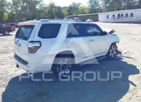 2018 Toyota 4 RUNNER photo