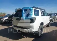 2018 Toyota 4 RUNNER фото