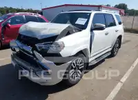 2018 Toyota 4 RUNNER photo
