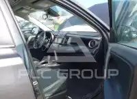 2018 Toyota RAV4 фото