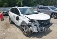 2018 Toyota RAV4 фото