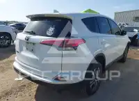 2018 Toyota RAV4 фото