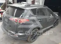 2018 Toyota RAV4 photo