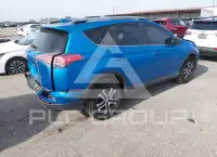 2018 Toyota RAV4 фото