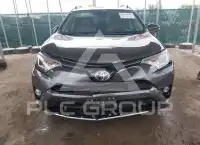 2018 Toyota RAV4 фото