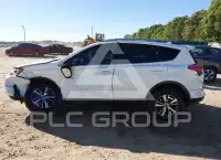 2018 Toyota RAV4 фото