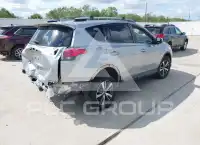 2018 Toyota RAV4 photo