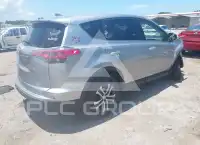 2018 Toyota RAV4 photo