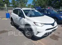 2018 Toyota RAV4 фото