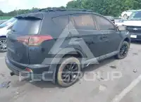2018 Toyota RAV4 photo