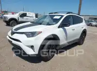 2018 Toyota RAV4 photo