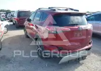 2018 Toyota RAV4 photo