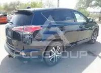 2018 Toyota RAV4 фото