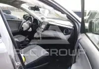 2018 Toyota RAV4 photo