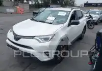 2018 Toyota RAV4 фото