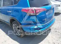 2018 Toyota RAV4 photo