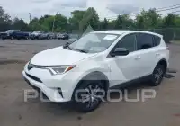 2018 Toyota RAV4 фото
