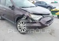 2018 Toyota RAV4 фото