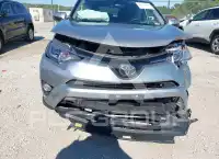 2018 Toyota RAV4 фото