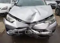2018 Toyota RAV4 фото