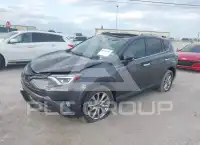 2018 Toyota RAV4 фото