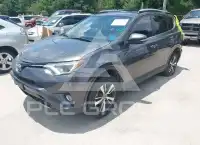 2018 Toyota RAV4 фото