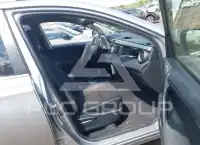 2018 Toyota RAV4 фото