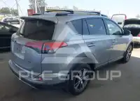 2018 Toyota RAV4 фото