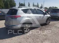 2018 Toyota RAV4 фото