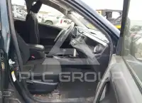 2018 Toyota RAV4 фото