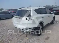 2018 Toyota RAV4 фото